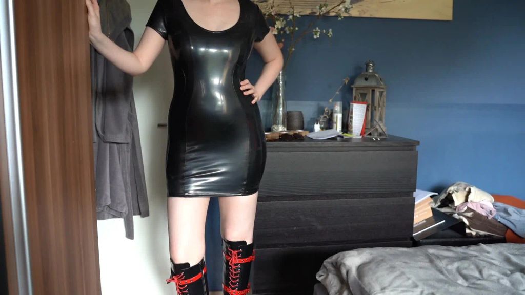 sexy foto nr. 1 von Als Latex Fickstück gebucht und abgefickt
