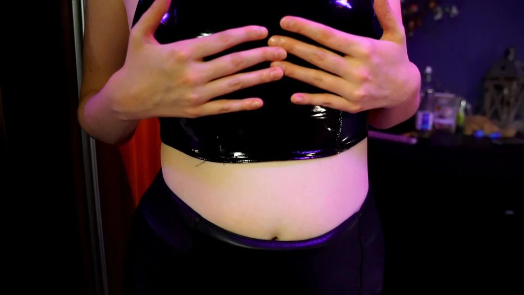 Stiefdaddy fickt sein Girl