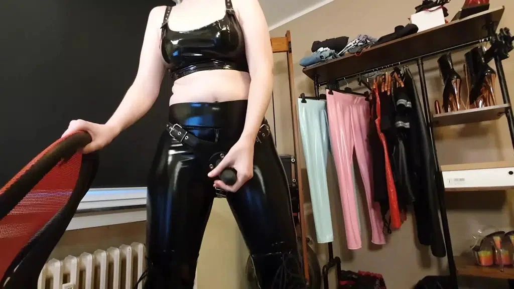 sexy foto nr. 10 von Strap On Hirn Fick