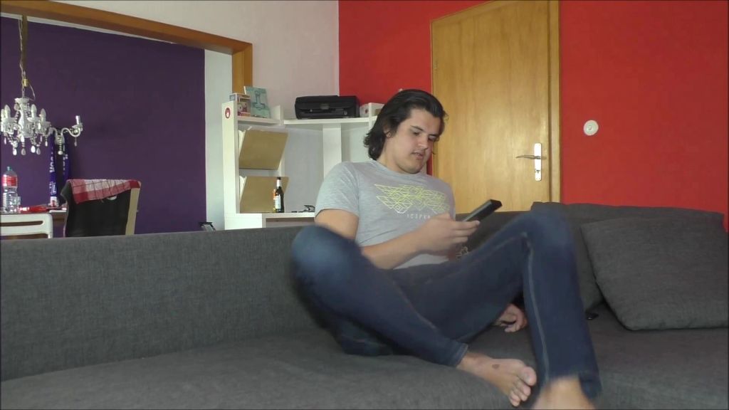 sexy foto nr. 2 von Bro beim Porno wichsen erwischt und mich blank ficken lassen