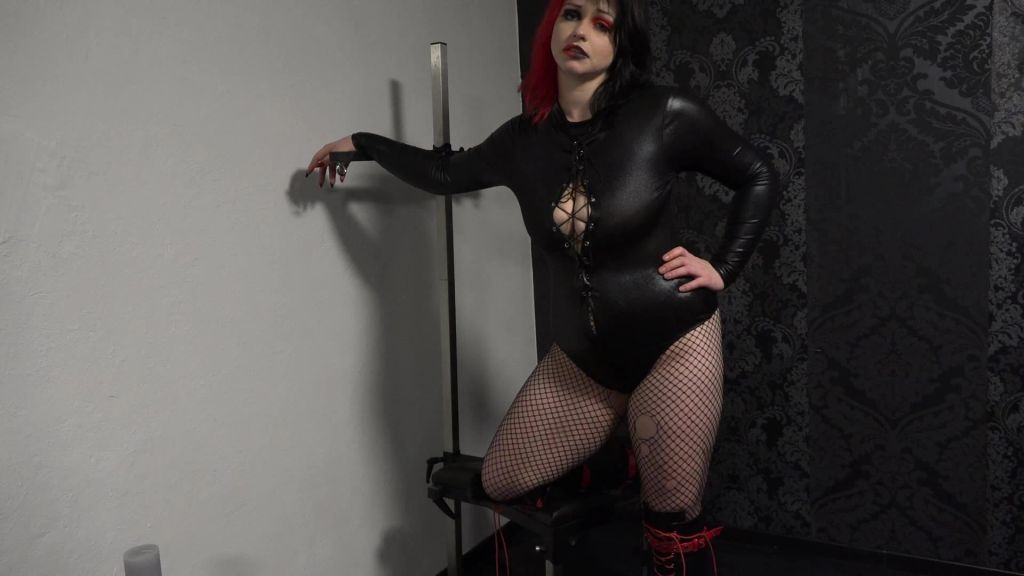 sexy foto nr. 10 von Deine Qual ist meine Befriedigung