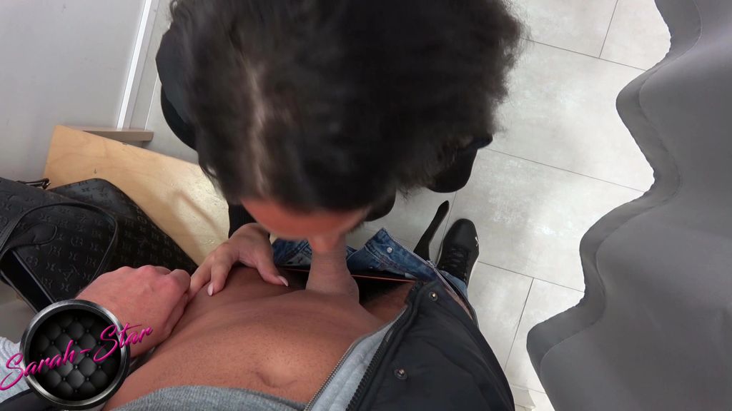 sexy foto nr. 2 von Vom Kaufhausdetektiv ins Maul gefickt