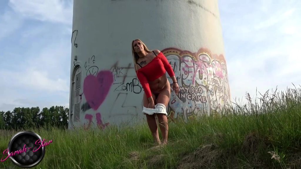 sexy foto nr. 4 von Geil vor dem Windrad abgepisst