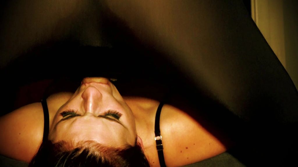 sexy foto nr. 6 von Monster-Cumshot zu Halloween