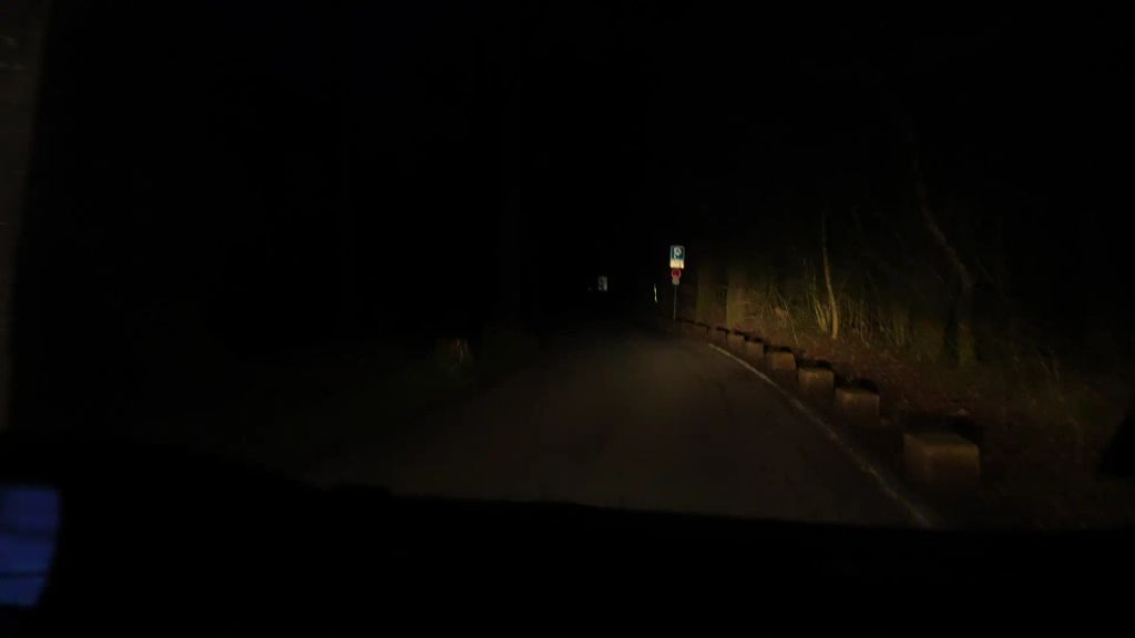 sexy foto nr. 1 von Gestern Abend auf dem Parkplatz