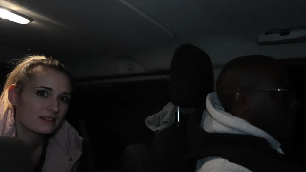 sexy foto nr. 3 von Gestern Abend auf dem Parkplatz