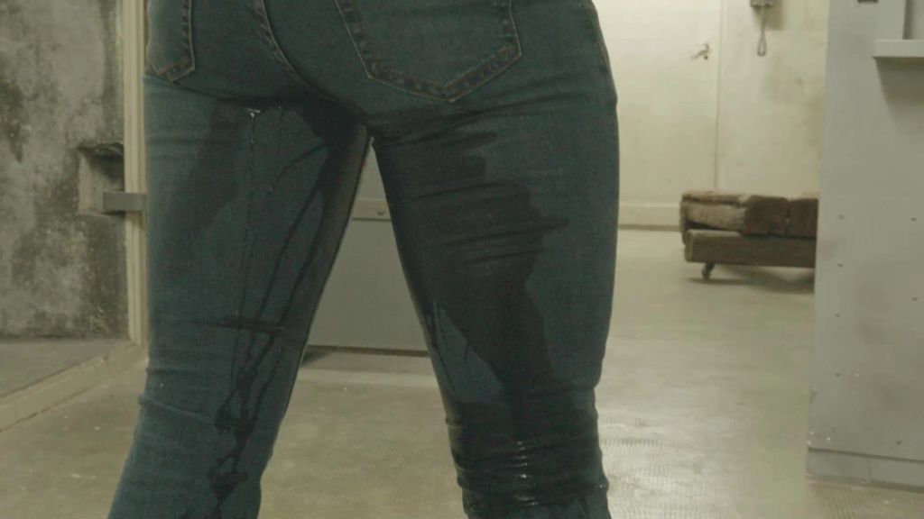 sexy foto nr. 10 von Nasse Jeans für Lutschsklaven