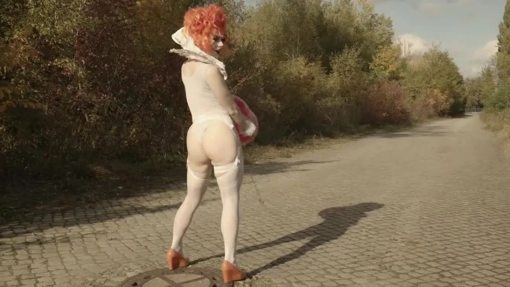 sexy foto nr. 3 von Pennywise fickt Luftballons