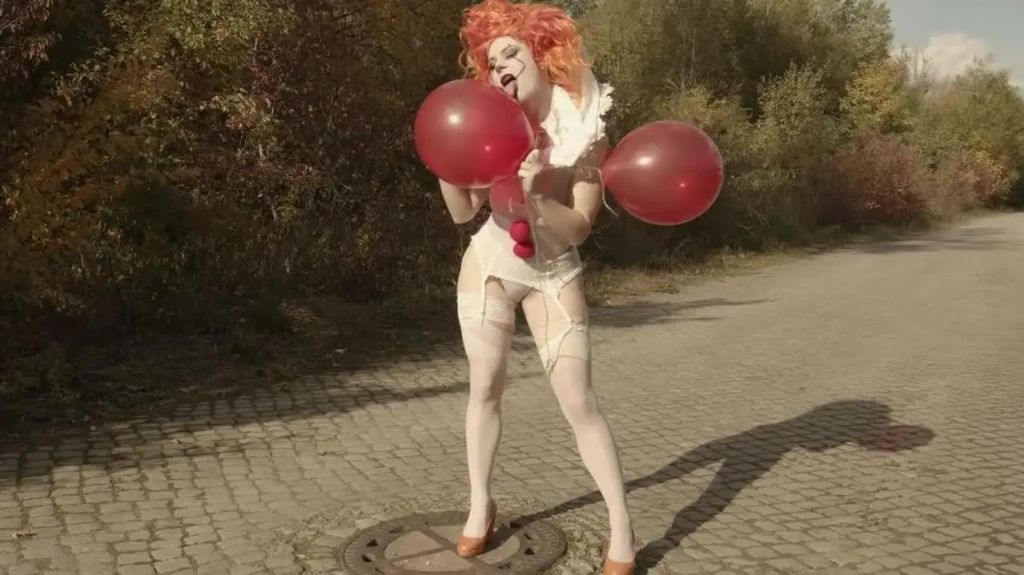 Pennywise fickt Luftballons