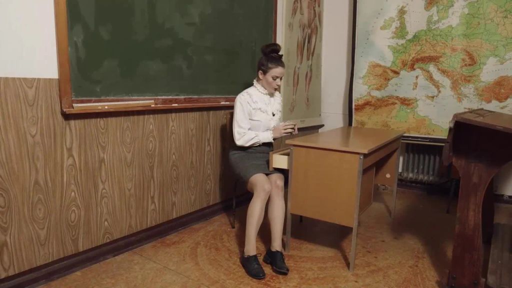sexy foto nr. 1 von Erziehung angehender Lehrerinnen