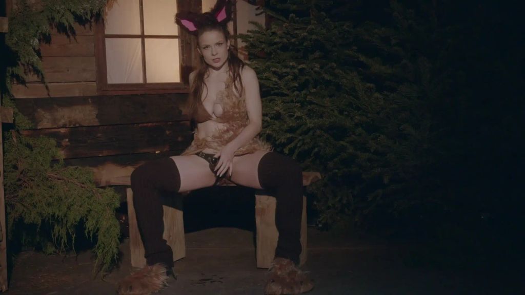 sexy foto nr. 5 von Futa Wolf verlangt Wegezoll