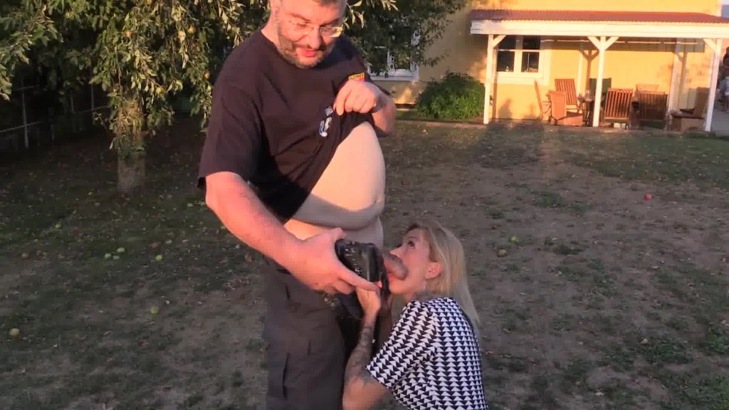 sexy foto nr. 6 von Fotografen von der Arbeit abgehalten