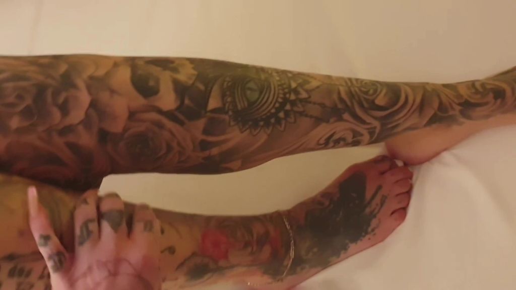 sexy foto nr. 3 von USER-WUNSCH KITZEL-FETISCH (tickle fetish)