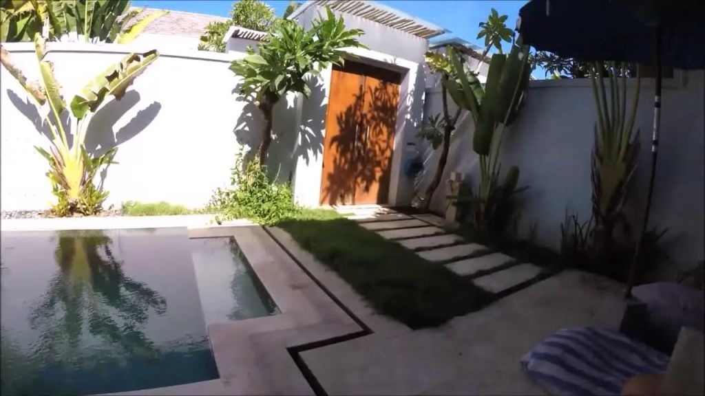 sexy foto nr. 1 von Geiler Urlaub: POV Sex am Pool