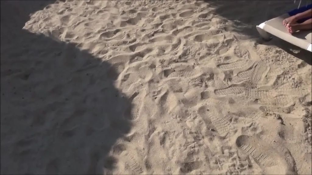 sexy foto nr. 1 von Gefickt mit Fremden vom Strand