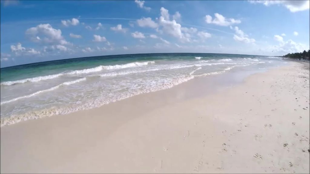 sexy foto nr. 1 von Urlaub in Mexiko: Sex in der Öffentlichkeit am Strand und Sp