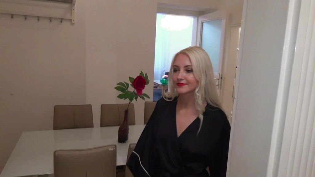 sexy foto nr. 1 von Beeindruckend! Wurde in der Küche anal gefickt