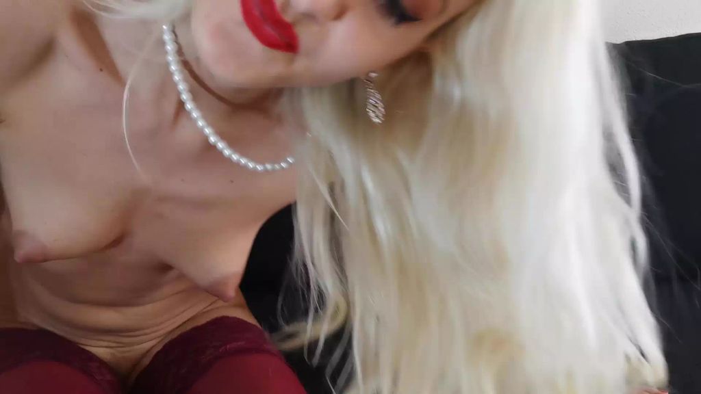 sexy foto nr. 1 von Laute Fürze in Nahaufnahme vor der Kamera