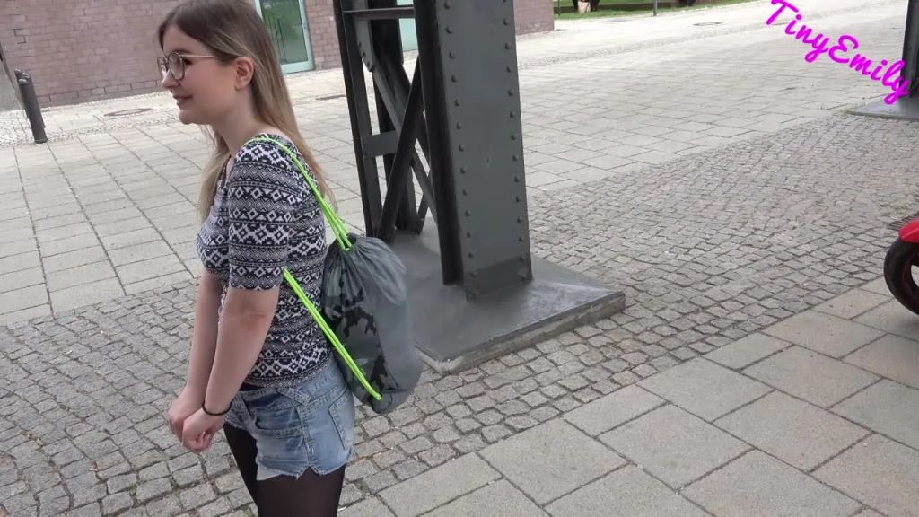 sexy foto nr. 4 von Krass Fotograf Betrügt seine Ehefrau mit Mir POV Blowjob