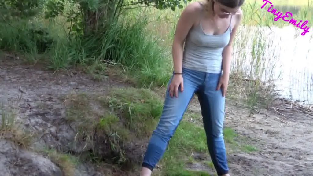 sexy foto nr. 7 von OMG ich hab mir in die Hose gemacht Mein Erster JeansPiss