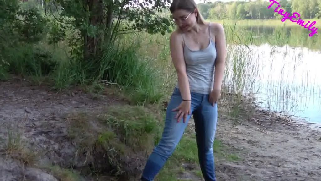sexy foto nr. 8 von OMG ich hab mir in die Hose gemacht Mein Erster JeansPiss