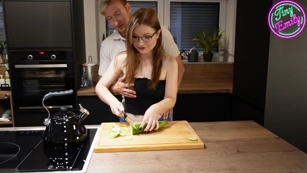 sexy foto nr. 1 von WTF!! Was Passiert hier?? Er betrügt seine Frau!?!
