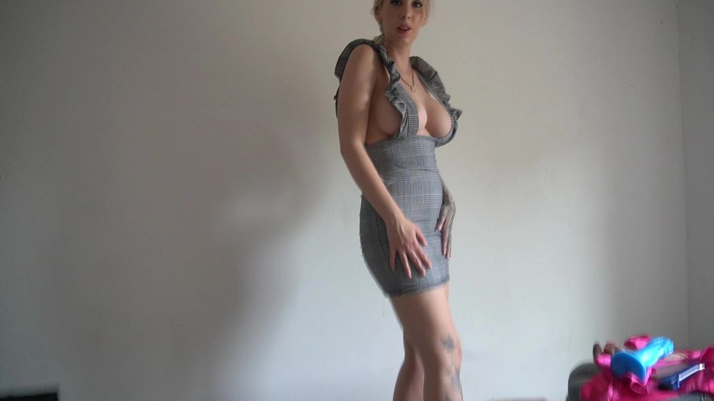 sexy foto nr. 2 von Stiefmama hilft ihrem Jungen beim wichsen dirty talk handjob