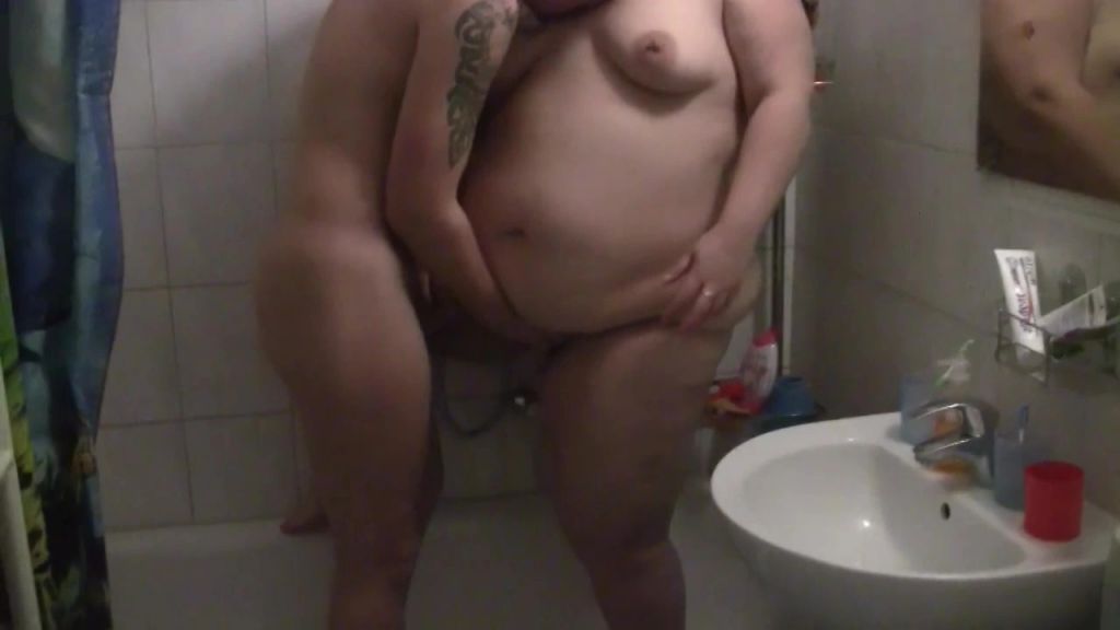 sexy foto nr. 2 von Duschen mit einem süßen User