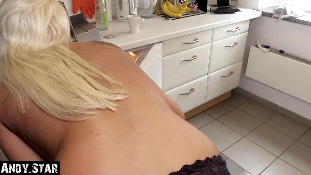 sexy foto nr. 3 von Quickie in der Küche