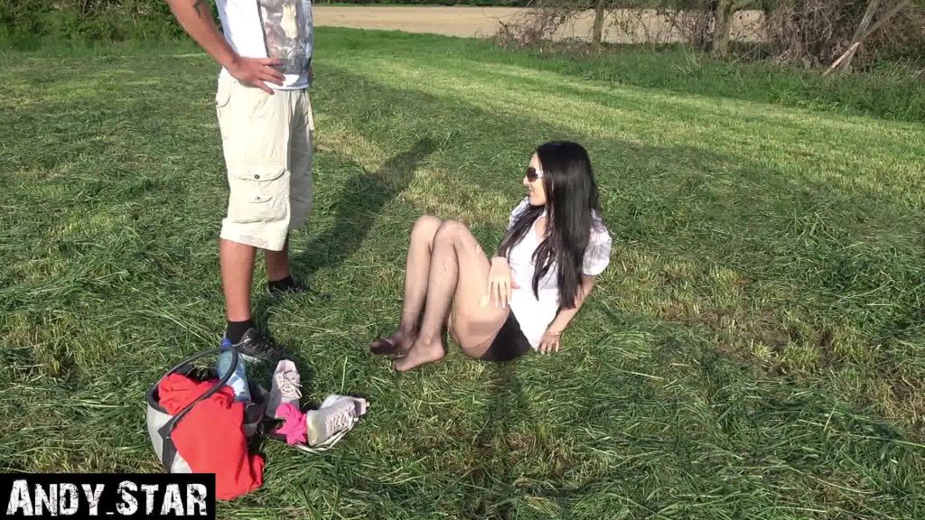 sexy foto nr. 2 von Schlampen Outdoor Blowjob