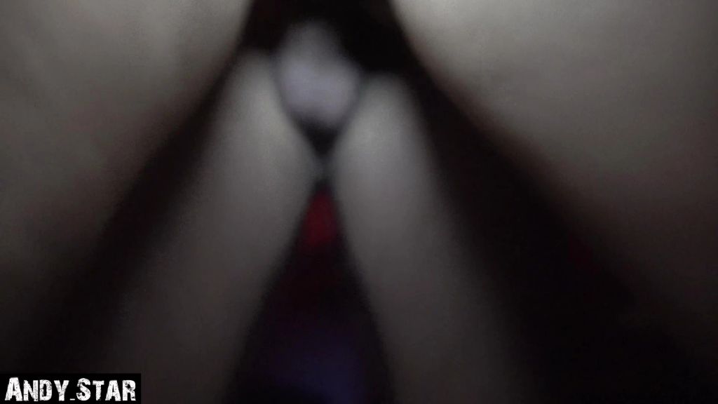 sexy foto nr. 8 von Gloryhole Extrem Freundin lutscht fremde Schwänze