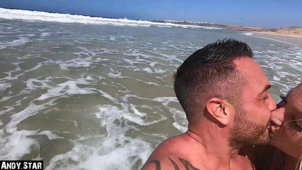 sexy foto nr. 4 von PUBLIC EXTREM | FKK STRANDFICK