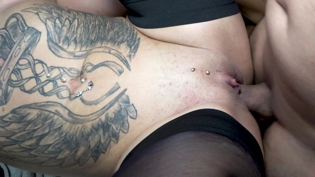 sexy foto nr. 5 von GANGBANG MASSENBESAMUNG ZARA + NORA TEIL 3