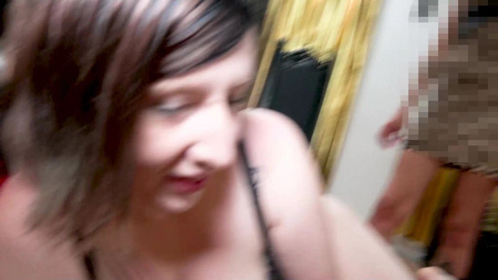 sexy foto nr. 3 von EX-FREUNDIN MUSS FILMEN WIE ICH TEENY-SCHLAMPE FREMDFICKE