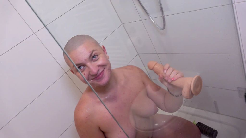 sexy foto nr. 9 von NOTGEILE NACHBARIN - Paulina OHNE KONDOM abgefickt