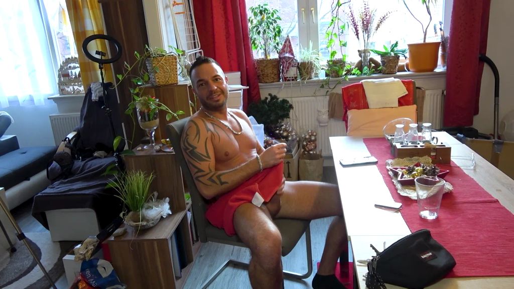 sexy foto nr. 1 von MILF Priscilla (46) | SACKSAHNE AUF DIE DICKEN EUTER