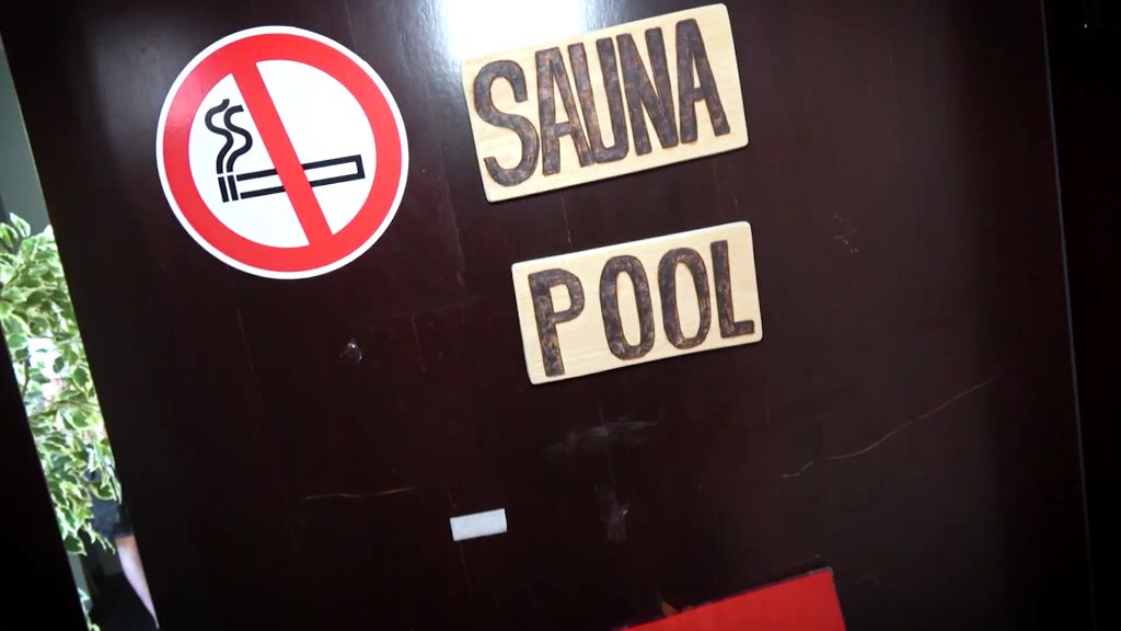 sexy foto nr. 1 von Faust in der Fotze - Sperma im Maul | LUCY FISTING-GANGBANG