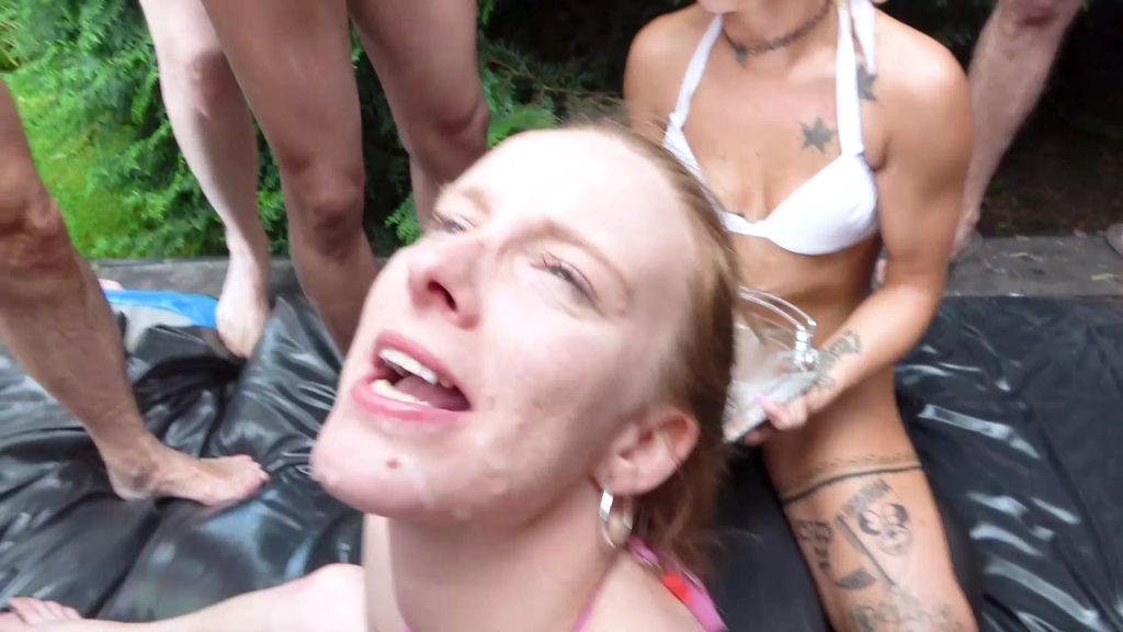 sexy foto nr. 8 von 3 SOMMERLÖCHER OUTDOOR SPERMAORGIE SO SCHMECKT DER SOMMER!!!