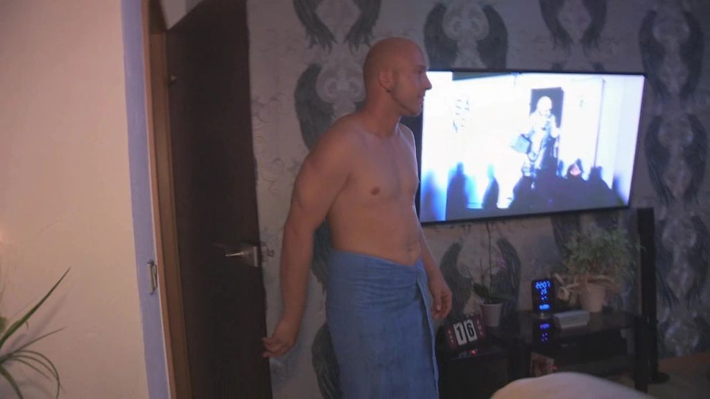 sexy foto nr. 2 von Fatal...Freund verführt - SKANDAL ? !