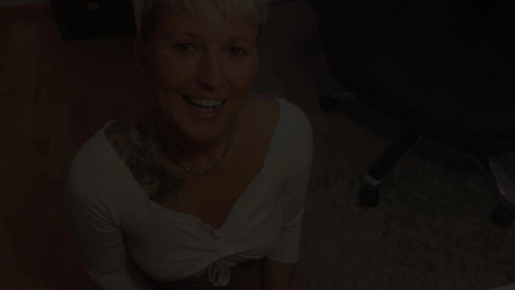 sexy foto nr. 1 von So liebe ich es pralle, volle Schwänze zum SPRITZEN zu bring