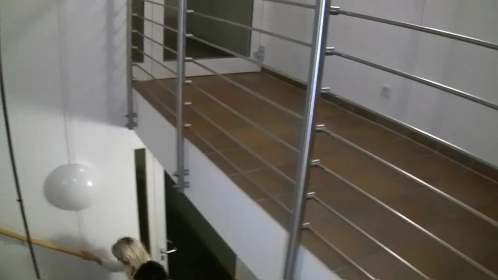 sexy foto nr. 1 von Frisches Fickfleisch- 18j. und Megaprügel