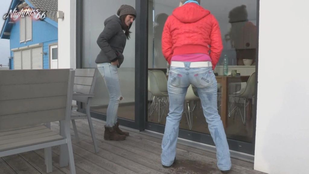 sexy foto nr. 3 von Schlampenpiss ! Dreist eingepinkelt mit meiner Freundin !
