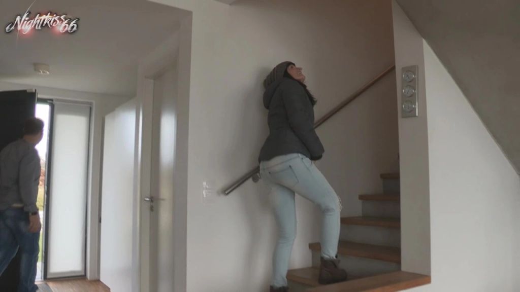 sexy foto nr. 10 von Schlampenpiss ! Dreist eingepinkelt mit meiner Freundin !