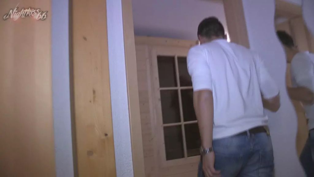 sexy foto nr. 1 von Das geilste versexte Wochenende mit jungem User !