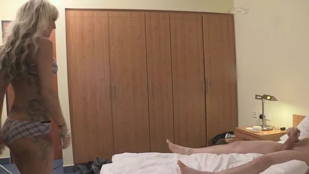 sexy foto nr. 1 von A0 - Unglaublich - soll ich das wirklich zeigen !