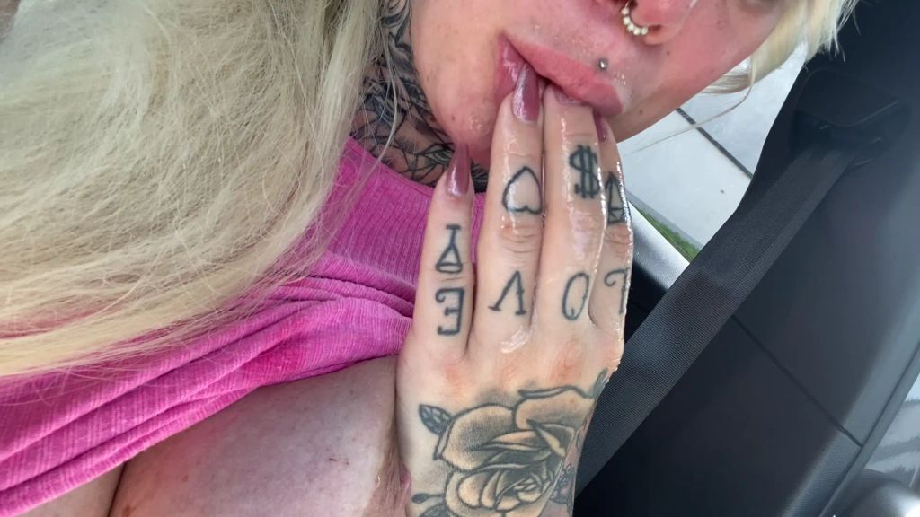 sexy foto nr. 7 von Fick mich…IN MY NEW CAR | MIT STINKE FOTZE AUS PARIS