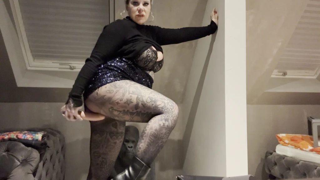 sexy foto nr. 8 von FROHE WEIHNACHTEN | ich genieße nicht ICH SCHLINGE ALLES WEG