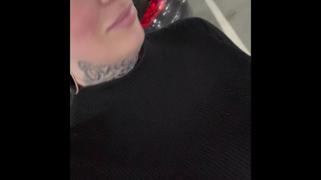 sexy foto nr. 6 von public PARKHAUS PISS from WUPPERTAL & HOLLAND | happy new ye