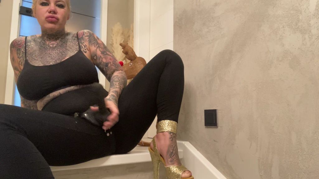 sexy foto nr. 6 von LAPPEN FICK! wirst du loooser gerne in den arsch gefickt?
