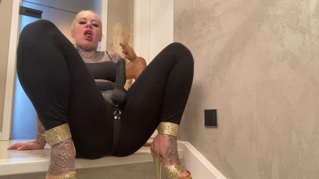sexy foto nr. 8 von LAPPEN FICK! wirst du loooser gerne in den arsch gefickt?